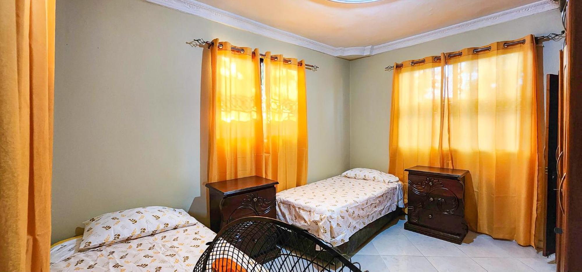 הוילה Bayaguana Casa Grande Lujosa מראה חיצוני תמונה