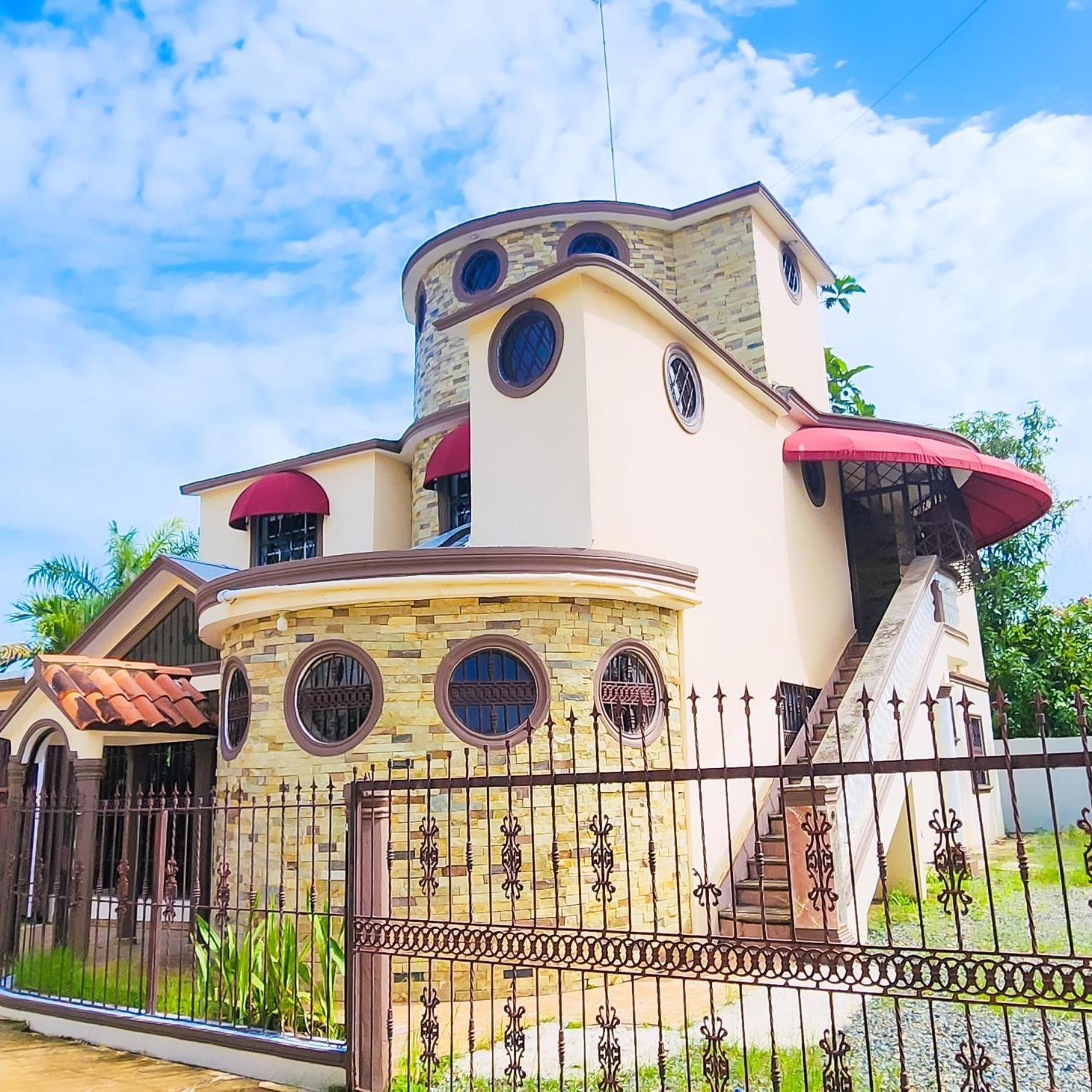 הוילה Bayaguana Casa Grande Lujosa מראה חיצוני תמונה
